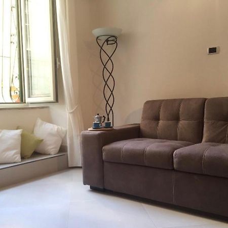 Santi Apostoli House Daire Napoli Dış mekan fotoğraf