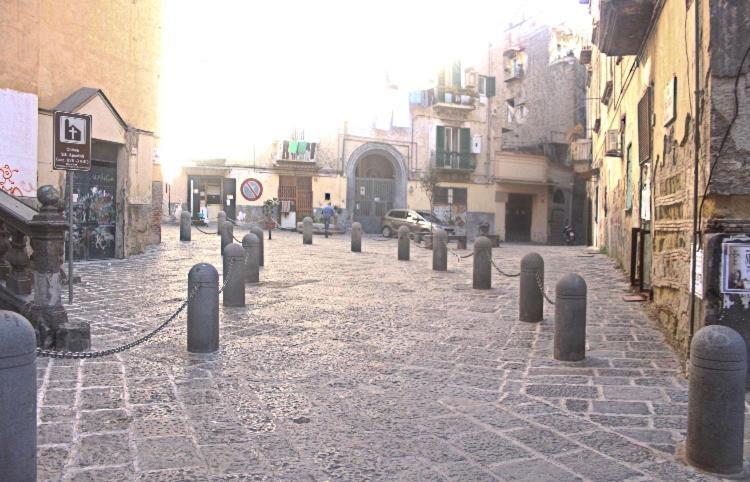 Santi Apostoli House Daire Napoli Dış mekan fotoğraf